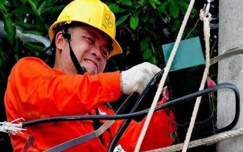 EVN treo 3.090 tỷ lỗ tỷ giá: Điều vô lý