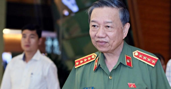 Bộ trưởng Tô Lâm lên tiếng về vụ việc Thượng uý công an ném xúc xích, tát nhân viên bán hàng