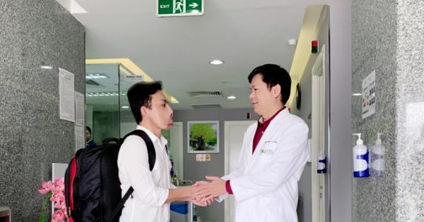 Bác sĩ Tú Dung: Quyên góp toàn bộ giải thưởng Á quân ở Hoa Kỳ dành cho Miền Trung ruột thịt Bác sĩ Tú Dung: Quyên góp toàn bộ giải thưởng Á quân ở Hoa Kỳ dành cho Miền Trung ruột thịt