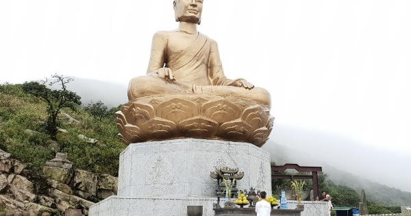 Sao lại quản lý toàn diện hòm công đức?