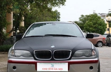 Bán xe ô tô cũ BMW 318i 2004