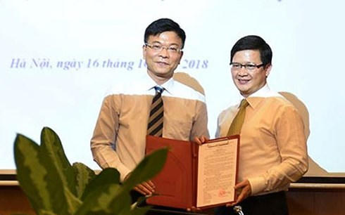 Trao Quyết định bổ nhiệm Tổng cục trưởng Tổng cục Thi hành án dân sự Trao Quyết định bổ nhiệm Tổng cục trưởng Tổng cục Thi hành án dân sự