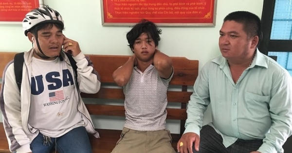 Bắt kẻ “ngáo đá” đốt quán cà phê