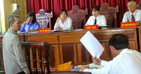 Luật sư sẽ hết bị làm khó