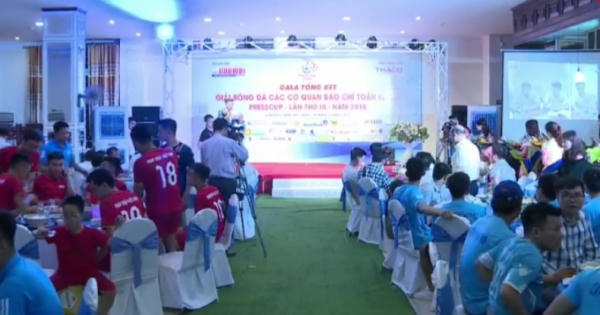 Lễ trao giải và gala tổng kết giải bóng đá các cơ quan báo chí toàn quốc Presscup 2018