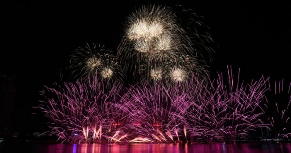 Lễ hội pháo hoa quốc tế Đà Nẵng 2017: Ai sẽ là nhà vô địch xứng đáng nhất!?
