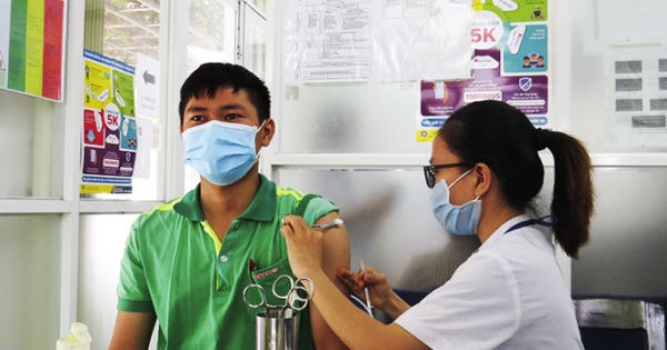 Vẫn còn nhiều tỉnh có tỷ lệ tiêm vắc xin phòng COVID-19 thấp