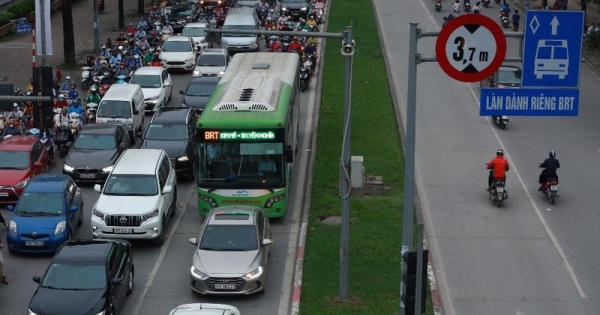 Hà Nội đề xuất thêm phương tiện đi chung làn với buýt BRT Hà Nội đề xuất thêm phương tiện đi chung làn với buýt BRT