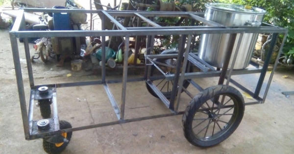 Đắk Lắk: Vì sao trưởng phòng trẻ xin nghỉ việc về bán gà nướng?