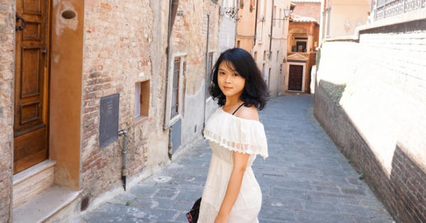 Lộ diện chủ nhân clip chế MV “Đừng hỏi em”: Chị Mỹ Tâm xào rau, chị Mỹ Tâm múc cơm