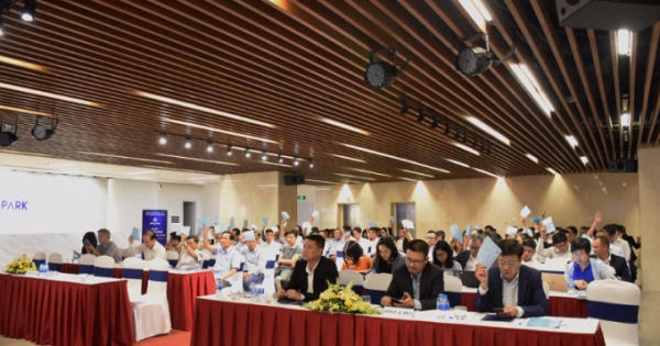 Long Giang Land nhắm đích doanh thu 1.400 tỷ Long Giang Land nhắm đích doanh thu 1.400 tỷ