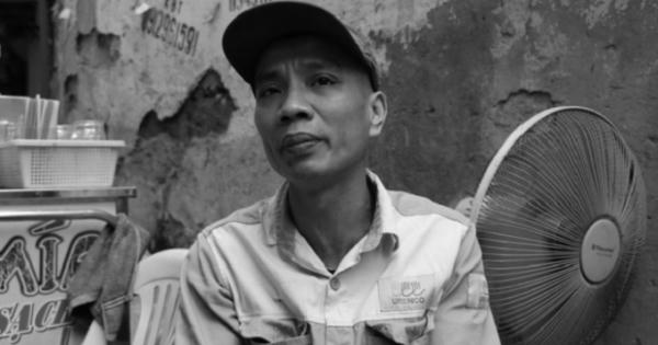 “Gia đình tôi 3 đời làm nghề quét rác” “Gia đình tôi 3 đời làm nghề quét rác”