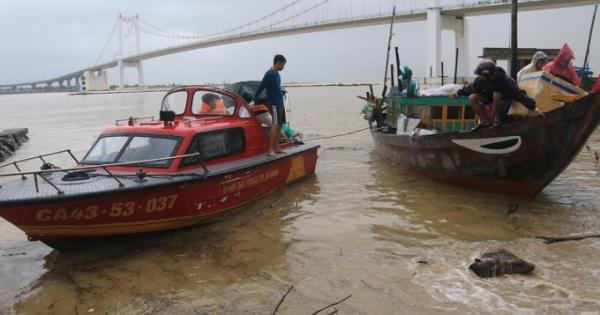 Đà Nẵng: Tìm thấy thi thể nam thanh niên nhảy cầu Thuận Phước tự tử