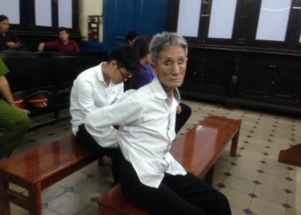 Y án cụ ông U70 hiếp dâm bé gái 7 tuổi