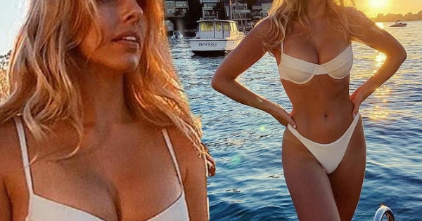 Natasha Oakley mặc bikini tôn dáng siêu nóng bỏng