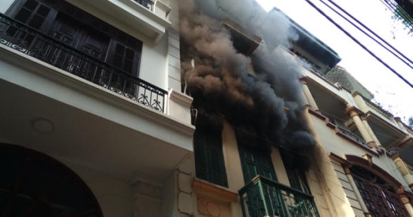 “Bà hoả” bất ngờ “ghé thăm” ngôi nhà 5 tầng ở quận Thanh Xuân, Hà Nội