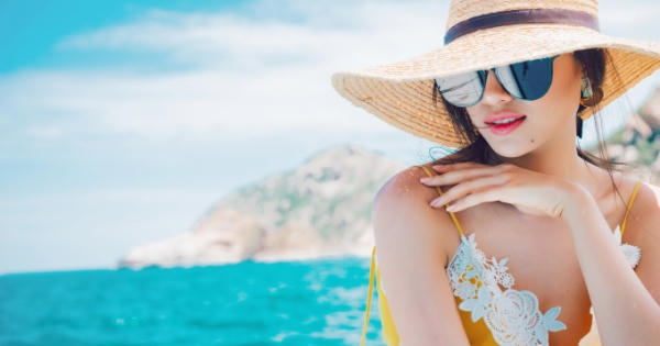 Diện mốt sắc vàng, Lệ Hằng đầy xinh đẹp và cuốn hút giữa biển trời thiên nhiên Diện mốt sắc vàng, Lệ Hằng đầy xinh đẹp và cuốn hút giữa biển trời thiên nhiên