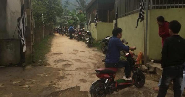 Bà nội sốc khi nghe tin cháu tử vong nghi do điện giật trong nhà tắm