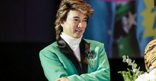 Đàm Vĩnh Hưng trẻ trung vượt tuổi, xuất hiện chuẩn nam thần trong buổi ra mắt MV Đàm Vĩnh Hưng trẻ trung vượt tuổi, xuất hiện chuẩn nam thần trong buổi ra mắt MV