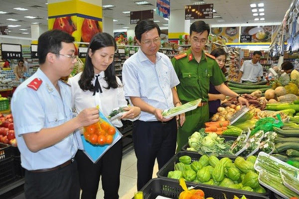Tăng cường kiểm soát, bảo đảm vệ sinh an toàn thực phẩm và phòng chống ngộ độc dịp Tết