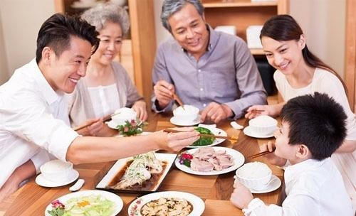 Hãy về nhà trong bữa cơm gia đình tối nay