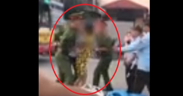Clip: Cô gái đi xe máy không đội mũ bảo hiểm ngang ngược, thách thức lực lượng chức năng