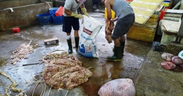 Đồng Nai: Phát hiện cơ sở kinh doanh bán nội tạng bò ngâm hóa chất ra thị trường
