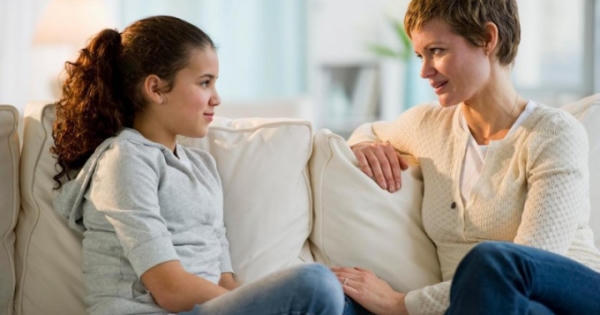 Tranh luận lành mạnh giúp trẻ tăng khả năng tư duy