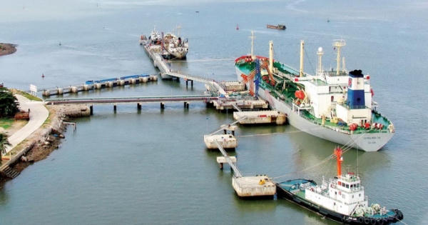 Lộ “sóng ngầm” thị trường lai dắt tàu biển - lĩnh vực “bí ẩn” đối với nhiều người