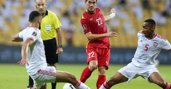 "Thua UAE, tuyển Việt Nam có thể hình dung ra khó khăn ở vòng loại thứ ba"
