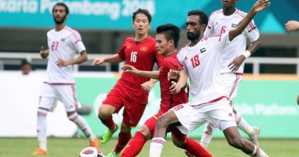 Vì sao ĐT UAE không bay thẳng tới Việt Nam tập luyện mà lại tập luyện ở Thái Lan?