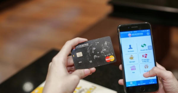 Quẹt thẻ SCB Mastercard để tham dự giải GRAMMY®