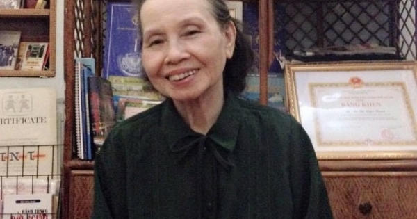 “Bà Thanh khuyến học” trở thành công dân ưu tú Thủ đô