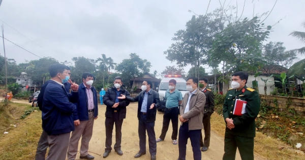 Một bản xuất hiện 47 F0 chưa rõ nguồn lây, Giám đốc sở Y tế tỉnh Nghệ An trực tiếp chỉ đạo chống dịch