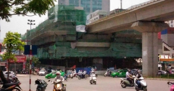 Vụ thép rơi tại nhà ga Cát Linh: Tai nạn là đáng tiếc nhưng... không tìm ra nguyên nhân Vụ thép rơi tại nhà ga Cát Linh: Tai nạn là đáng tiếc nhưng... không tìm ra nguyên nhân
