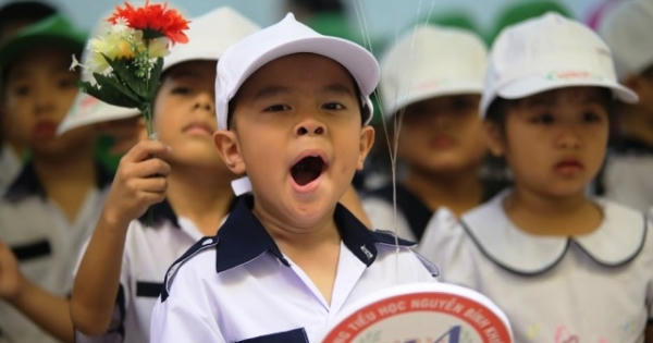 Không đạt điểm 9, điểm 10, khó yên với bố mẹ