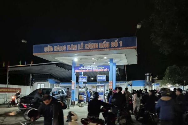 Bộ Công Thương: Sẽ trình Chính phủ phương án bình ổn giá xăng dầu