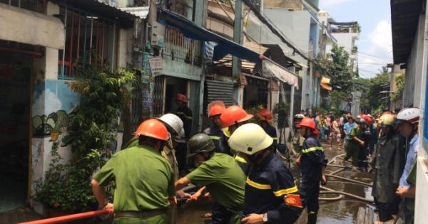 "Bà hỏa" ghé thăm phòng trọ cạnh lớp mầm non, hàng chục cô trò hoảng loạn