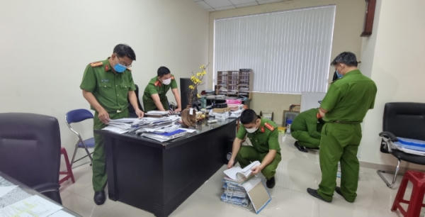 Khởi tố Tổng Giám đốc Công ty CP Đầu tư phát triển nhà Đà Nẵng Khởi tố Tổng Giám đốc Công ty CP Đầu tư phát triển nhà Đà Nẵng