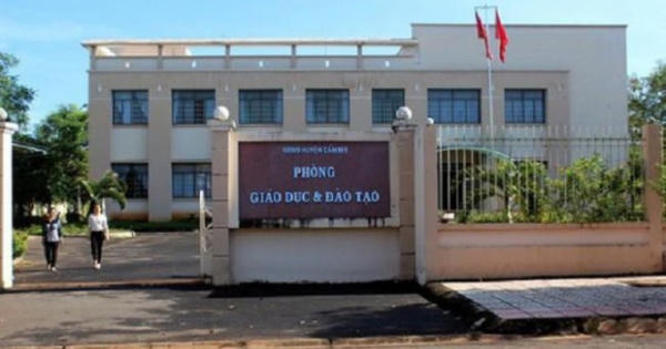 Chuyên viên Phòng GD&ĐT sửa điểm người quen từ rớt thành.... đậu