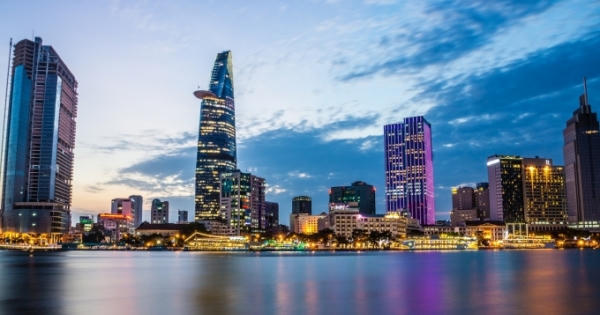 Bản tin Sài Gòn Plus: Nhà dân lún, nứt vì thi công làm đường