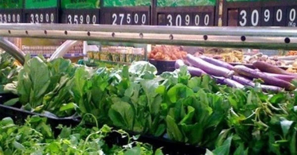 Lật tẩy đường dây trà trộn rau không an toàn vào siêu thị