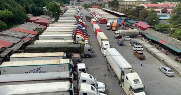 Phó Thủ tướng chỉ đạo khắc phục tình trạng ùn tắc nông sản tại các cửa khẩu trên địa bàn tỉnh Lạng Sơn
