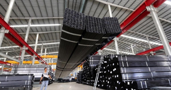 Tin kinh tế 7AM: Bộ GTVT đang nghiệm thu từng phần đường sắt Cát Linh-Hà Đông; Mỹ áp thuế khủng 456% lên thép Việt Tin kinh tế 7AM: Bộ GTVT đang nghiệm thu từng phần đường sắt Cát Linh-Hà Đông; Mỹ áp thuế khủng 456% lên thép Việt