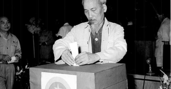 Quảng Ninh: Triển lãm những hình ảnh quý báu về Chủ tịch Hồ Chí Minh với các kỳ bầu cử