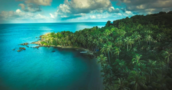 Tỷ phú Thụy Sỹ Christian A. Larpin: "Tôi chưa tới nơi nào đẹp như Bãi Kem"