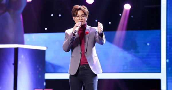 Giọng hát Việt 2017 tập 11: Tùng Anh gây tranh cãi quyết liệt khi hát hit "Gửi anh xa nhớ" bằng giọng nữ