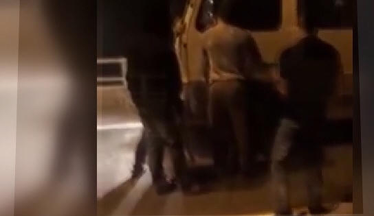 Nhóm người chặn xe trên cao tốc lấy tiền và livestream đối mặt hình phạt gì?