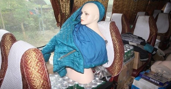 Dùng ma nơ canh giả dạng hành khách để giấu hàng lậu