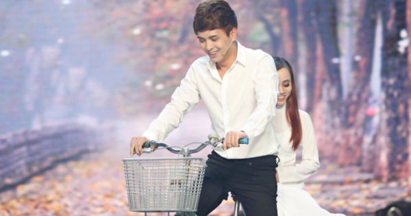 Hồ Quang Hiếu tiết lộ “sốc” về bạn gái Bảo Anh trong Sài Gòn Đêm Thứ 7 Hồ Quang Hiếu tiết lộ “sốc” về bạn gái Bảo Anh trong Sài Gòn Đêm Thứ 7